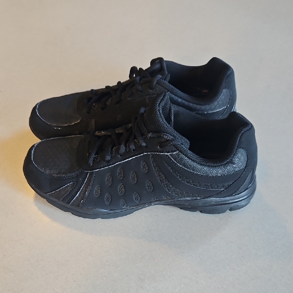 Safe T Step Women's Black Shoes